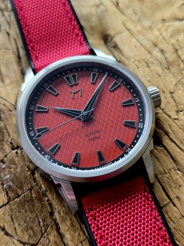 Senshi - 39MM - VH31 Seiko Meca Quartz - Makoto Watch Company