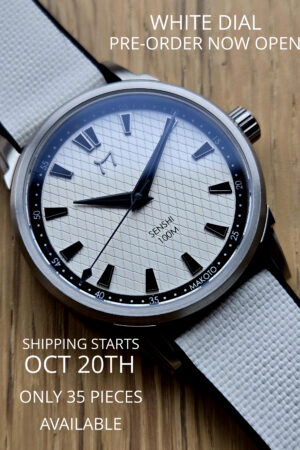 Senshi - 39MM - VH31 Seiko Meca Quartz - RED & GRAY IN STOCK - WHITE PRE-ORDER